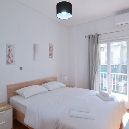 A Cozy Minimal Apartment At Koukaki, Dimitrako... Atina Dış mekan fotoğraf