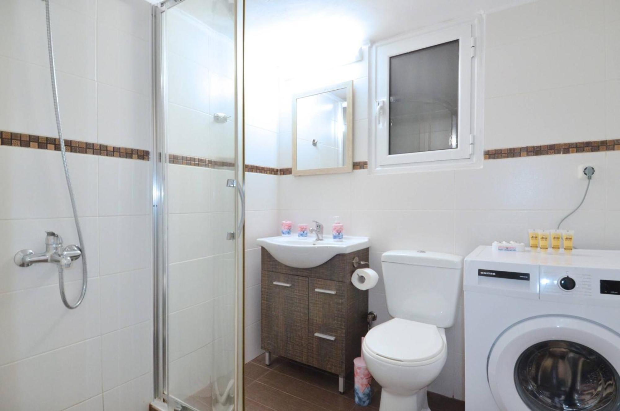 A Cozy Minimal Apartment At Koukaki, Dimitrako... Atina Dış mekan fotoğraf