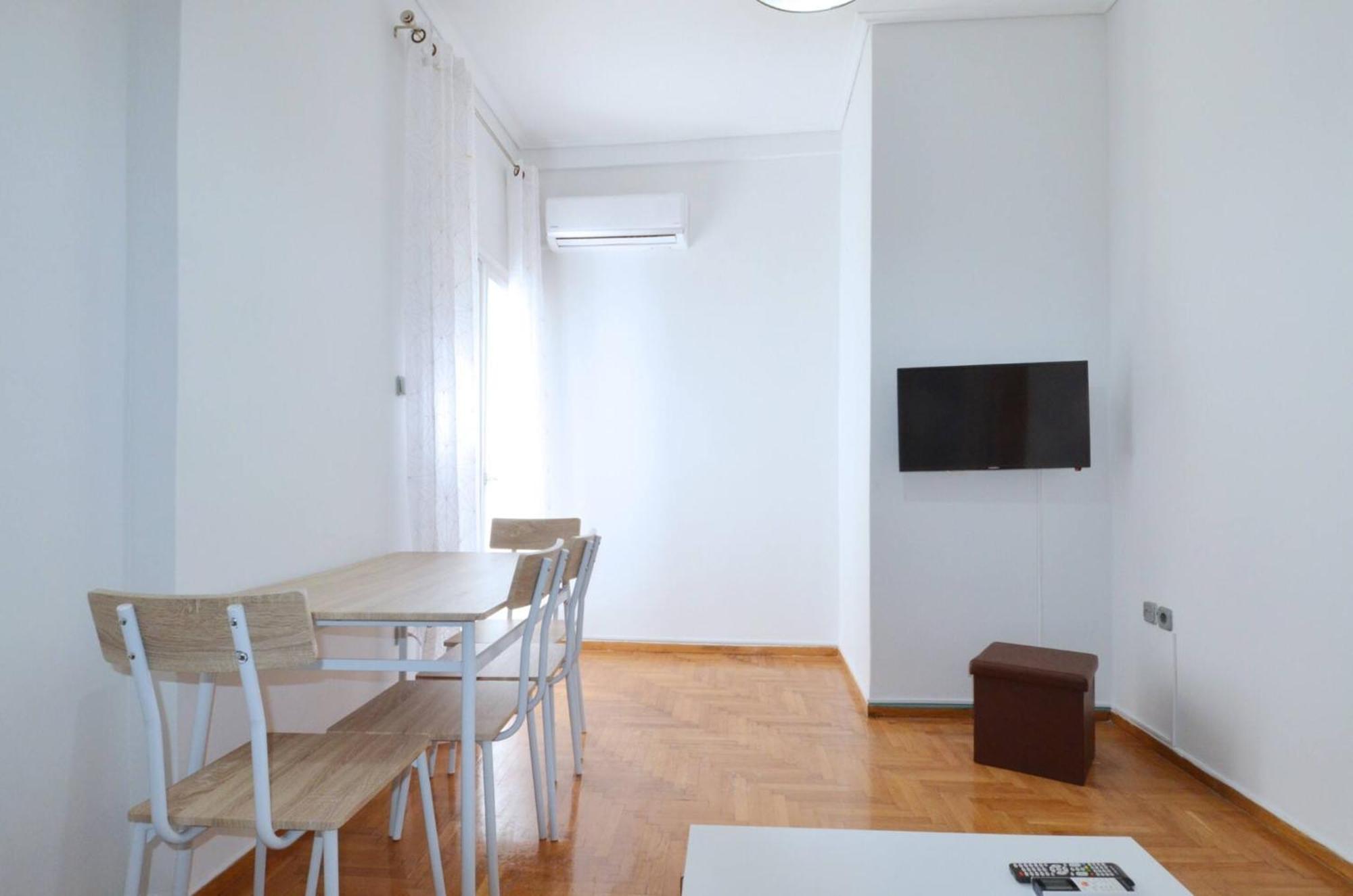 A Cozy Minimal Apartment At Koukaki, Dimitrako... Atina Dış mekan fotoğraf